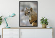 kleines wachsames Eichhörnchen auf Leinwandbild gerahmt verschiedene Größen im Wohnzimmer