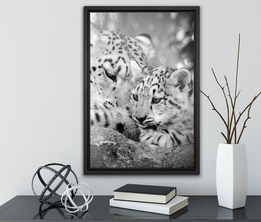 Leopard mit Jungtier auf Leinwandbild gerahmt mit Kirschblüten