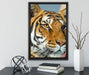 schöner Tiger auf Leinwandbild gerahmt mit Kirschblüten