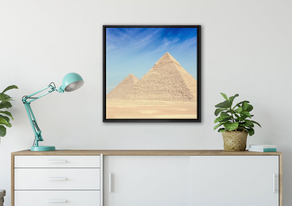 Beeindruckende Pyramiden von Gizeh auf Leinwandbild gerahmt Quadratisch verschiedene Größen im Wohnzimmer