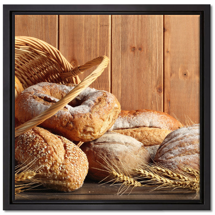 Korb mit leckerem frischen Brot auf Leinwandbild Quadratisch gerahmt Größe 40x40