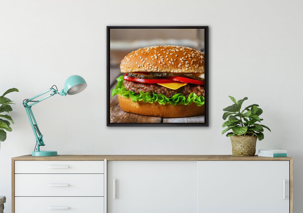 Burger mit Tomaten auf Leinwandbild gerahmt Quadratisch verschiedene Größen im Wohnzimmer
