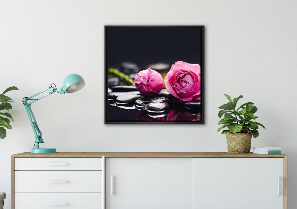 Rosa Rosenblüte Hintergrund auf Leinwandbild gerahmt Quadratisch verschiedene Größen im Wohnzimmer