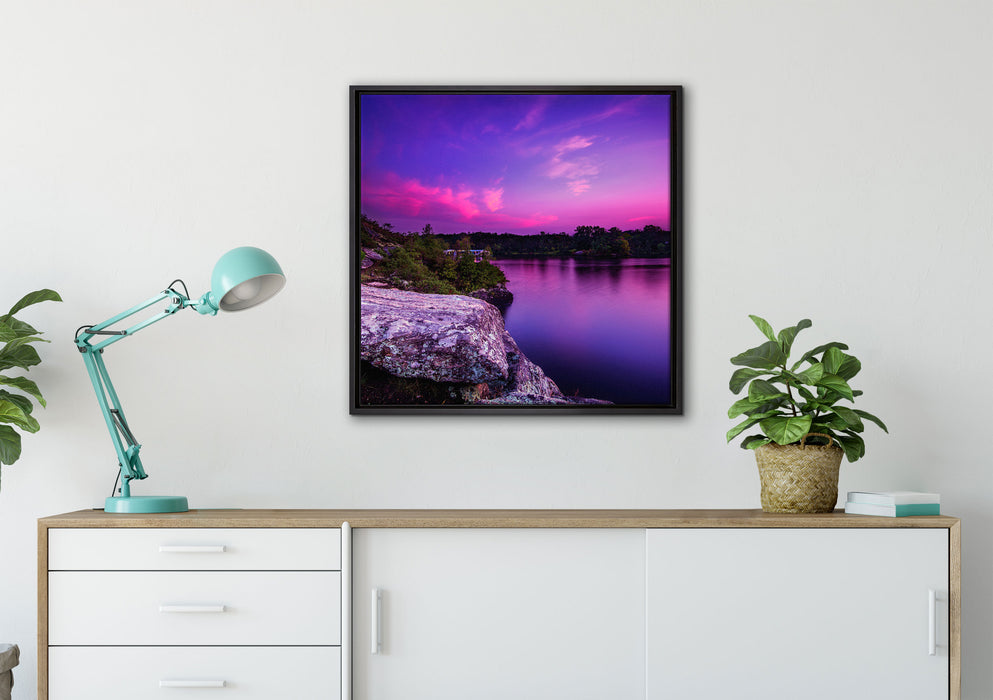 Lila Seelandschaft auf Leinwandbild gerahmt Quadratisch verschiedene Größen im Wohnzimmer