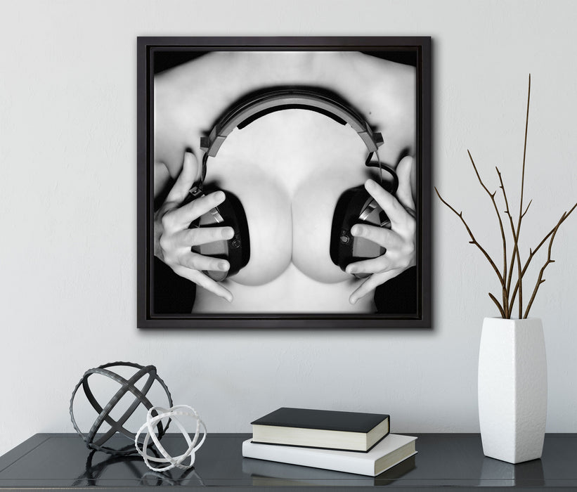 Dark Sexy girl Kopfhörer  auf Leinwandbild Quadratisch gerahmt mit Kirschblüten
