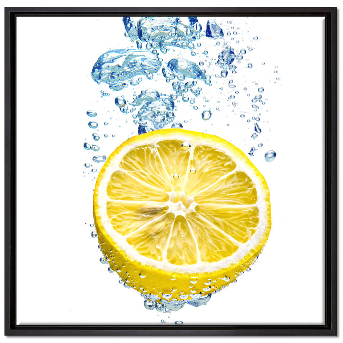 Zitrone im Wasserregen auf Leinwandbild Quadratisch gerahmt Größe 70x70