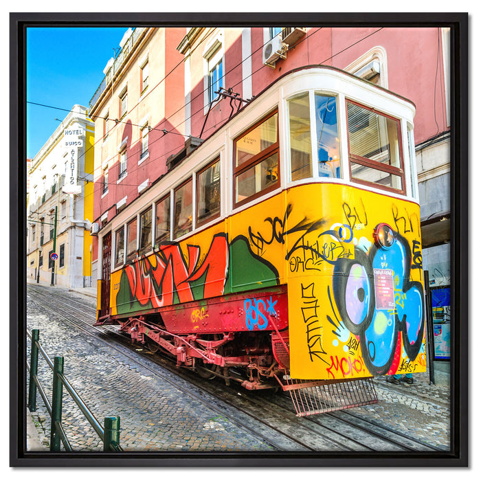 Besprühte S-Bahn auf Leinwandbild Quadratisch gerahmt Größe 60x60