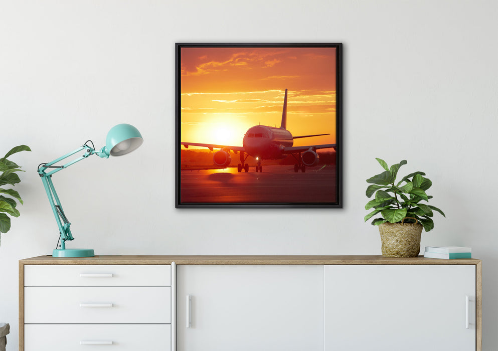 Flugzeug im Sonnenuntergang auf Leinwandbild gerahmt Quadratisch verschiedene Größen im Wohnzimmer