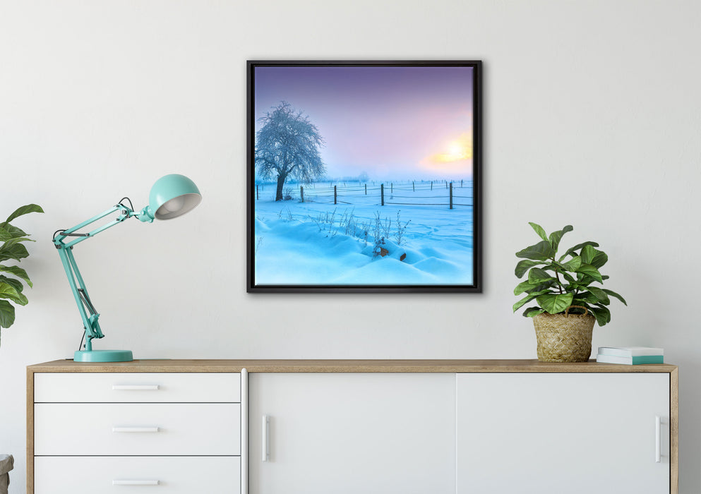 Baum in Winterlandschaft auf Leinwandbild gerahmt Quadratisch verschiedene Größen im Wohnzimmer