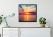 Meer im Sonnenaufgang auf Leinwandbild gerahmt Quadratisch verschiedene Größen im Wohnzimmer