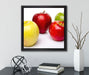 Bunte Äpfel schwarzer Hintergrund  auf Leinwandbild Quadratisch gerahmt mit Kirschblüten