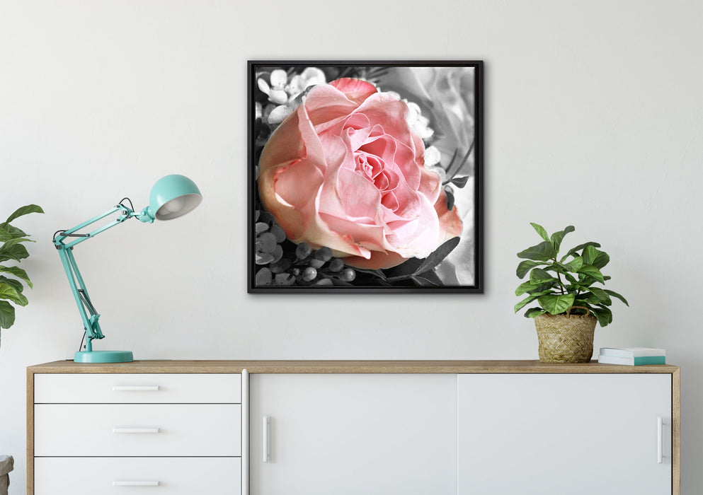 Wunderschöner Pfingstrosenstrauß auf Leinwandbild gerahmt Quadratisch verschiedene Größen im Wohnzimmer