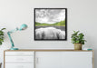 traumhafter See in grünem Wald auf Leinwandbild gerahmt Quadratisch verschiedene Größen im Wohnzimmer