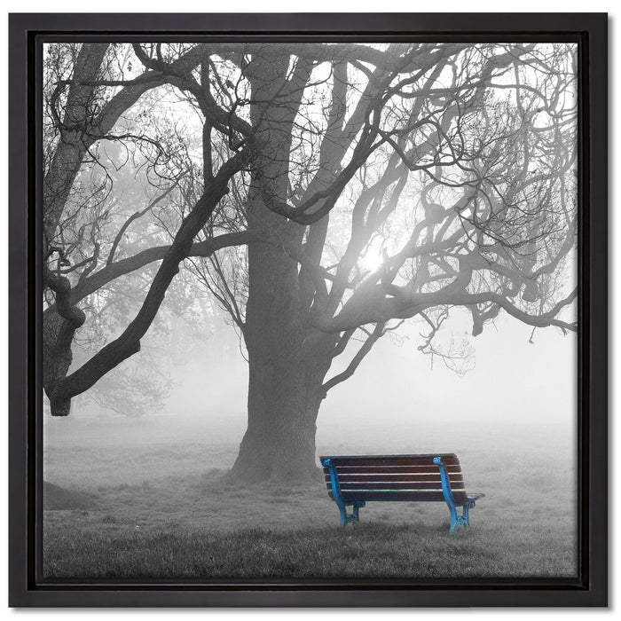 Einsame Bank im Nebel auf Leinwandbild Quadratisch gerahmt Größe 40x40