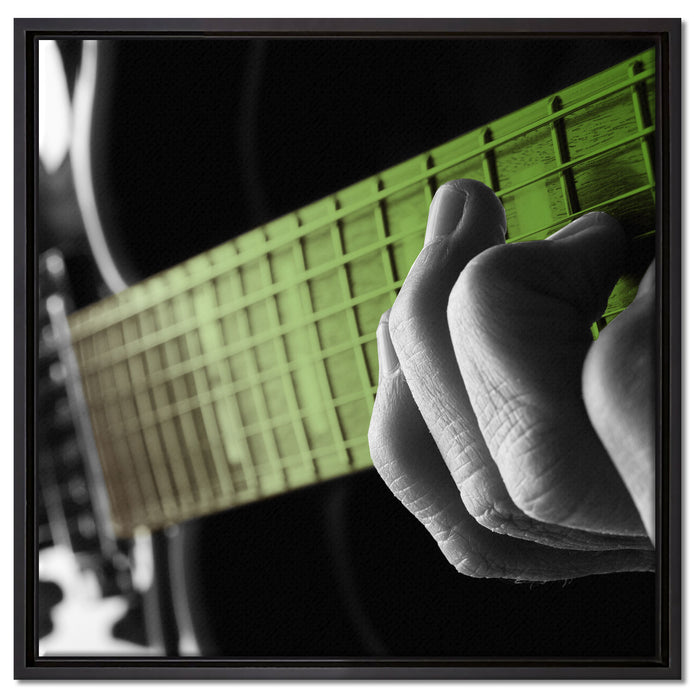 Mann spielt auf E-Gitarre auf Leinwandbild Quadratisch gerahmt Größe 60x60