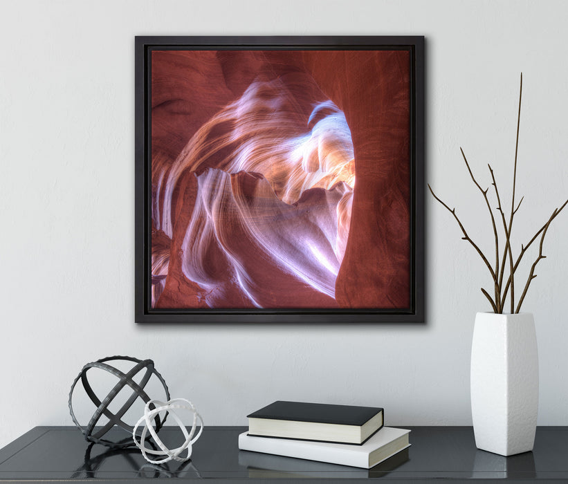 Wunderschöne Wüstenhöhle  auf Leinwandbild Quadratisch gerahmt mit Kirschblüten