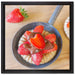 Süße Erdbeertörtchen auf Leinwandbild Quadratisch gerahmt Größe 40x40