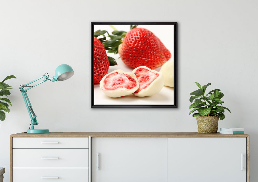 Erdbeeren mit Schokolade umhüllt auf Leinwandbild gerahmt Quadratisch verschiedene Größen im Wohnzimmer
