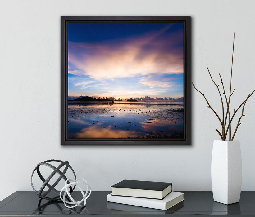 Wunderschöne Seelandschaft  auf Leinwandbild Quadratisch gerahmt mit Kirschblüten