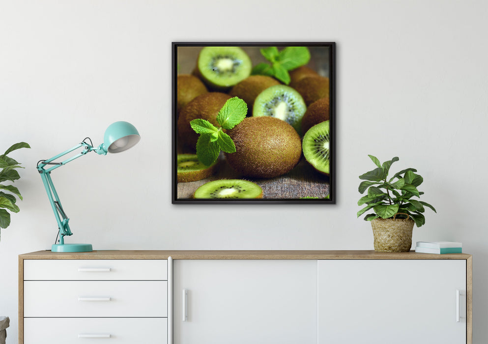 Kiwis auf Holztisch auf Leinwandbild gerahmt Quadratisch verschiedene Größen im Wohnzimmer