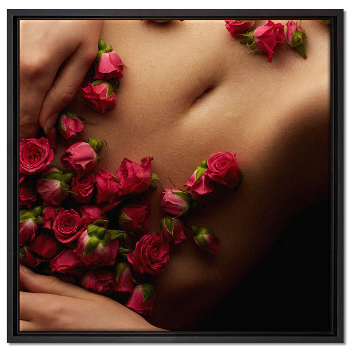 weiblicher Körper mit Rosen Blumen auf Leinwandbild Quadratisch gerahmt Größe 60x60