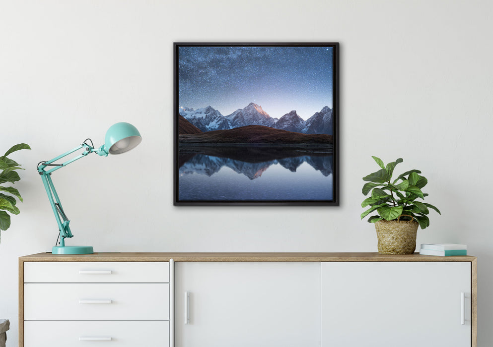 Sternenhimmel über dem Gebirge auf Leinwandbild gerahmt Quadratisch verschiedene Größen im Wohnzimmer