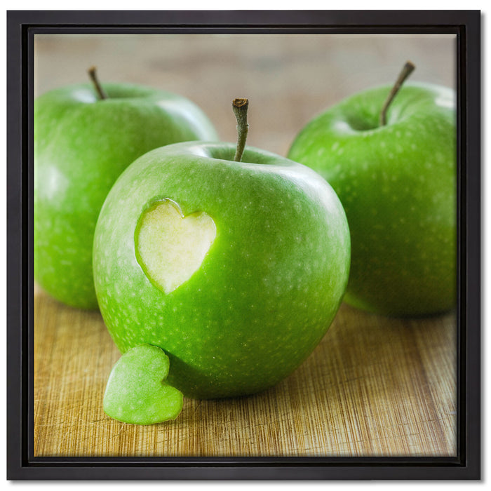 ein Herzchen im Apfel auf Leinwandbild Quadratisch gerahmt Größe 40x40