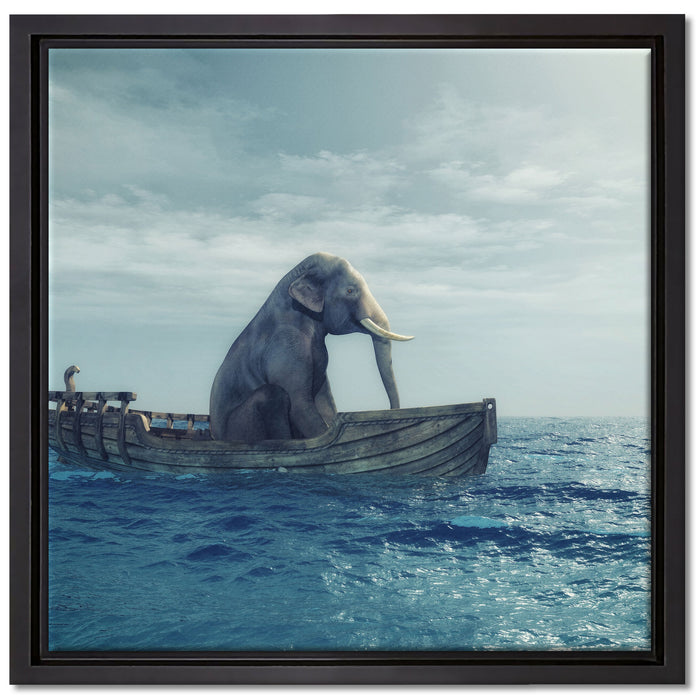 lustig sitzender Elefant im Boot auf Leinwandbild Quadratisch gerahmt Größe 40x40