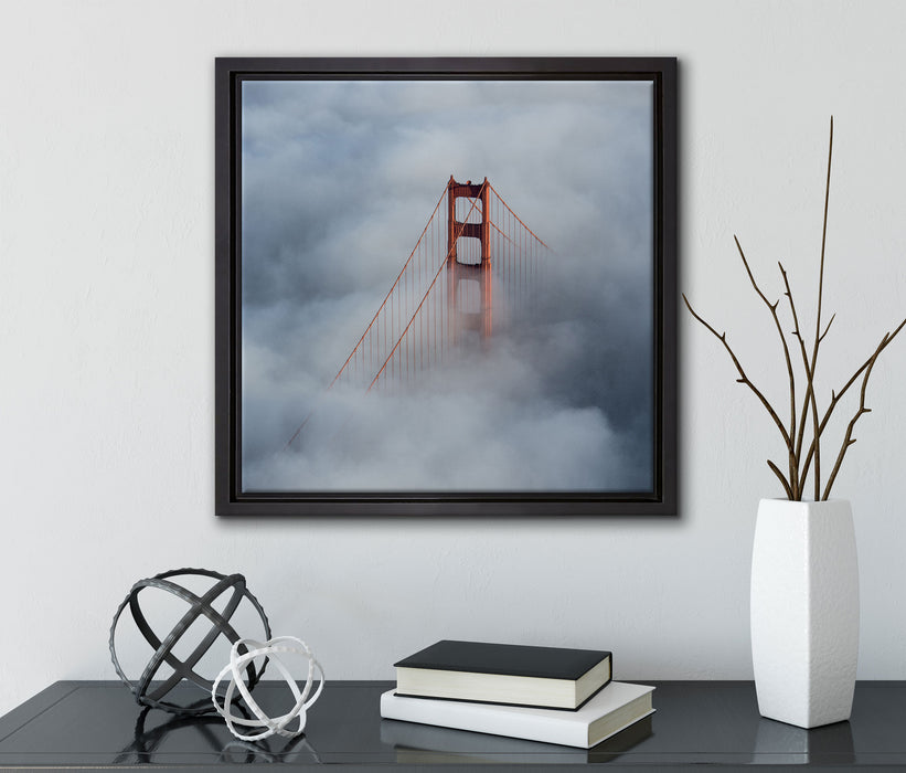 Golden Gate Bridge über den Wolken  auf Leinwandbild Quadratisch gerahmt mit Kirschblüten