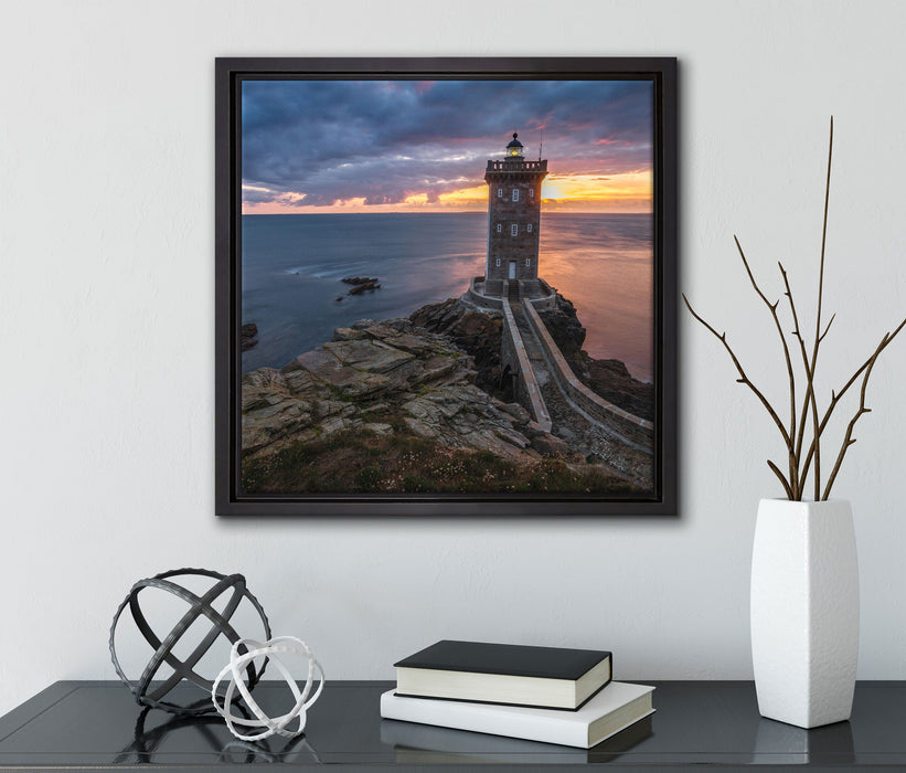 Leuchtturm im Sonnenuntergang  auf Leinwandbild Quadratisch gerahmt mit Kirschblüten
