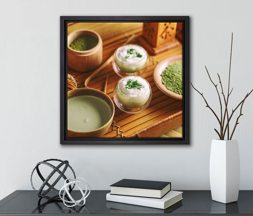 schön dekorierter Matcha Tee  auf Leinwandbild Quadratisch gerahmt mit Kirschblüten