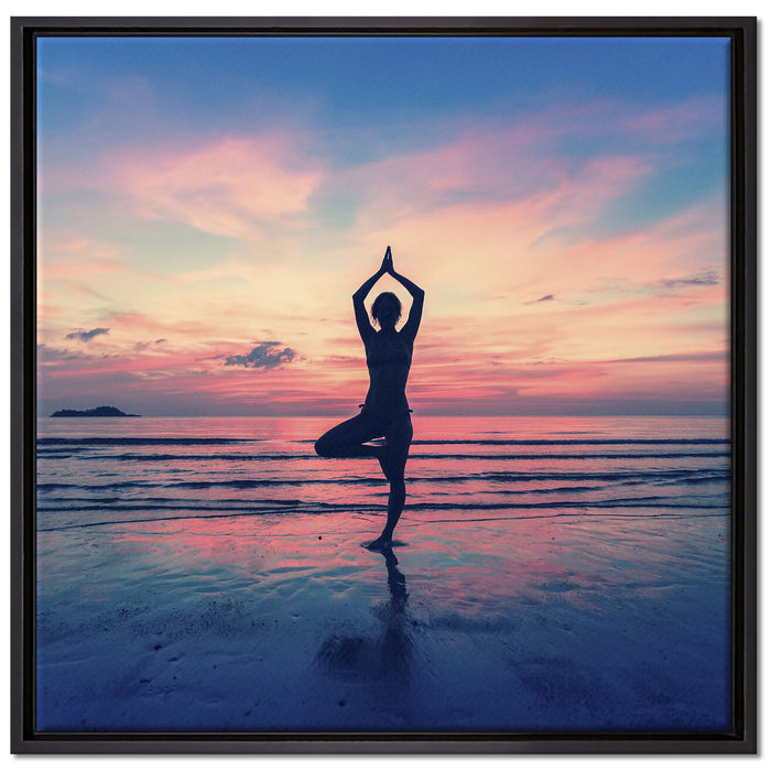 Yoga am Strand auf Leinwandbild Quadratisch gerahmt Größe 70x70