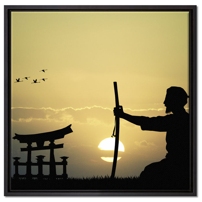 Samurai-Meister vor Horizont auf Leinwandbild Quadratisch gerahmt Größe 60x60