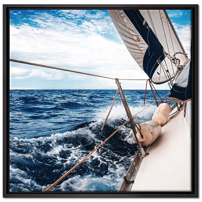 Die weißen Segel der Yacht auf Leinwandbild Quadratisch gerahmt Größe 70x70