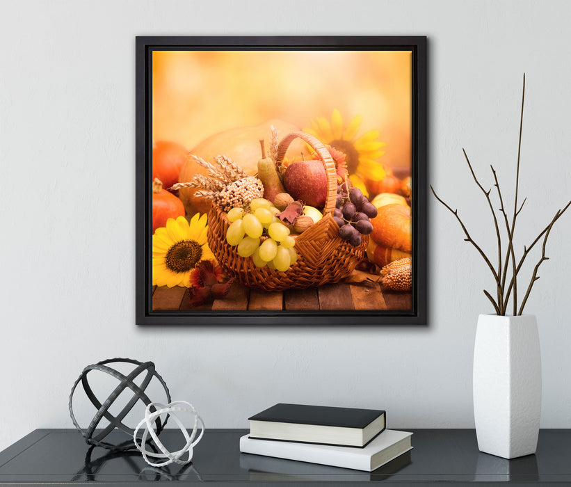 Herbsternte  auf Leinwandbild Quadratisch gerahmt mit Kirschblüten