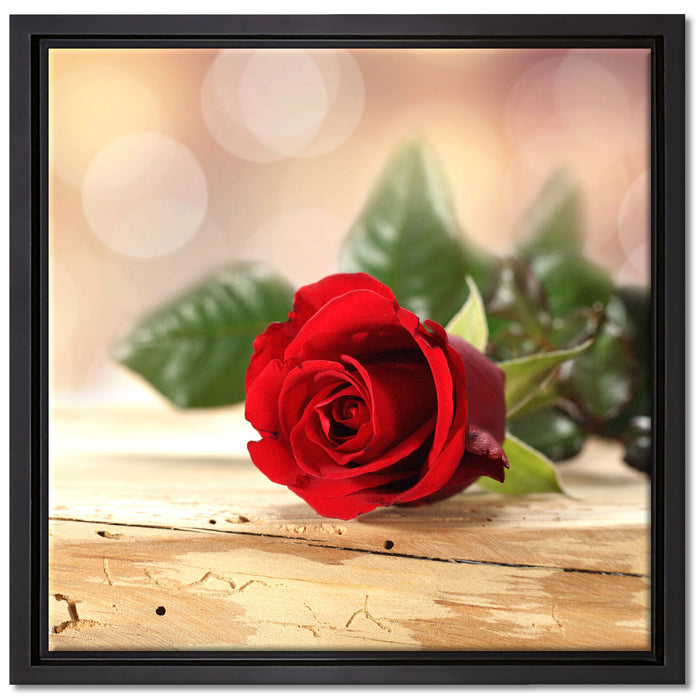 Rose auf Holztisch auf Leinwandbild Quadratisch gerahmt Größe 40x40