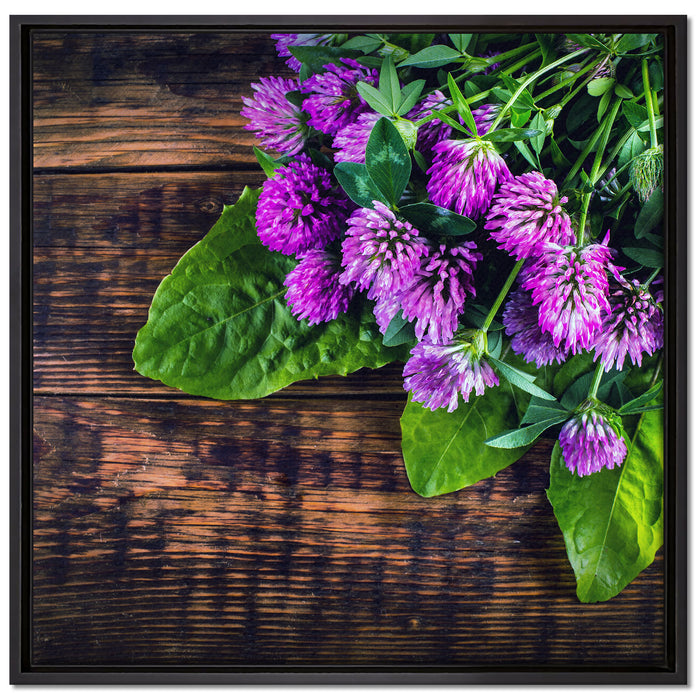 Kleeblüten auf Holz auf Leinwandbild Quadratisch gerahmt Größe 70x70