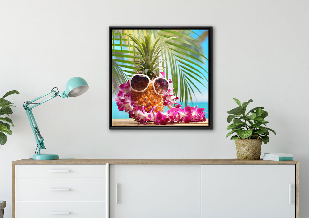 Ananas mit Sonnenbrille auf Leinwandbild gerahmt Quadratisch verschiedene Größen im Wohnzimmer