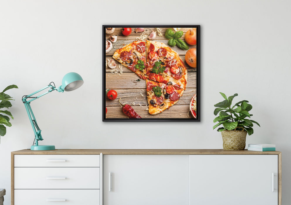 Pizza Italia auf Holztisch auf Leinwandbild gerahmt Quadratisch verschiedene Größen im Wohnzimmer