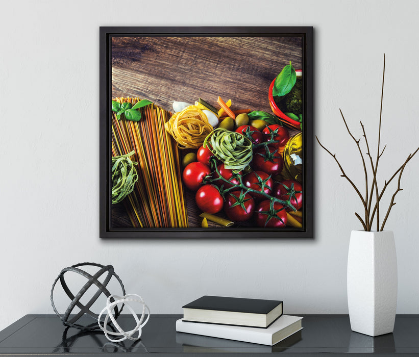 Pasta Italia mit Tomaten  auf Leinwandbild Quadratisch gerahmt mit Kirschblüten