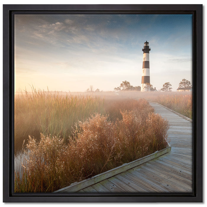 Leuchtturm im Nebel auf Leinwandbild Quadratisch gerahmt Größe 40x40