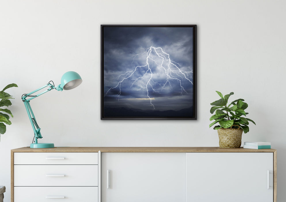 Blitze am stürmischen Himmel auf Leinwandbild gerahmt Quadratisch verschiedene Größen im Wohnzimmer