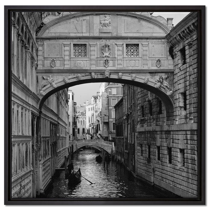 Romantischer Kanal in Venedig auf Leinwandbild Quadratisch gerahmt Größe 60x60