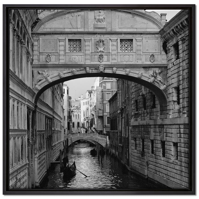 Romantischer Kanal in Venedig auf Leinwandbild Quadratisch gerahmt Größe 70x70