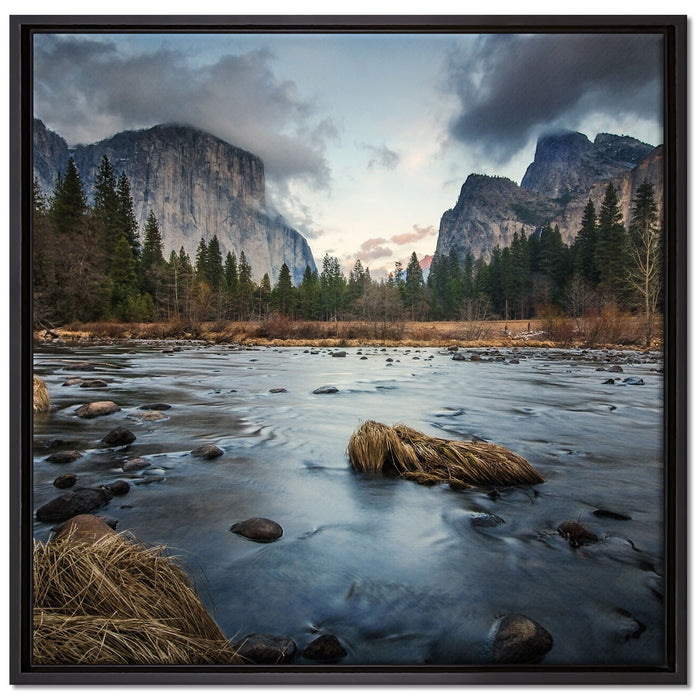 Seichter Fluss im Herbst auf Leinwandbild Quadratisch gerahmt Größe 70x70