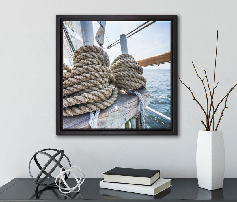 Tau auf einem Schiff  auf Leinwandbild Quadratisch gerahmt mit Kirschblüten