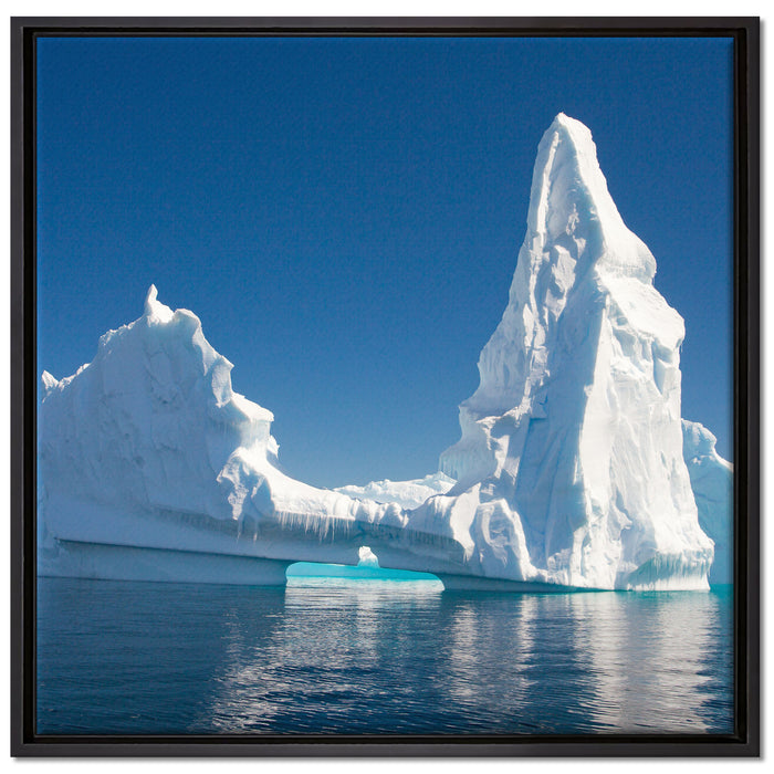 Riesiger kunstvoller Eisberg auf Leinwandbild Quadratisch gerahmt Größe 70x70
