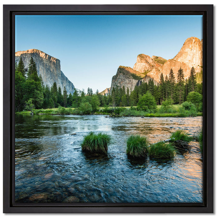 Fluss in den Bergen auf Leinwandbild Quadratisch gerahmt Größe 40x40