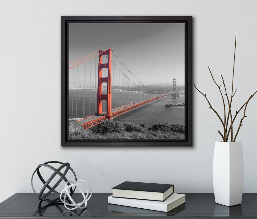 eindrucksvolle Golden Gate Bridge  auf Leinwandbild Quadratisch gerahmt mit Kirschblüten