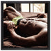 Muskulöser Mann im Bett auf Leinwandbild Quadratisch gerahmt Größe 40x40